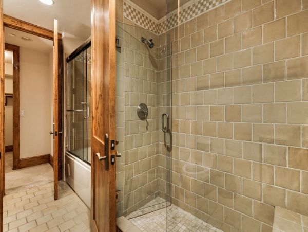 Aspen Home 987671
