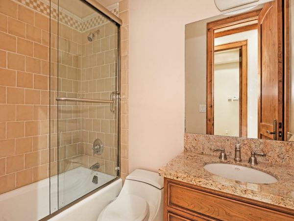 Aspen Home 987671