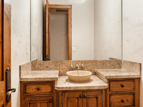 Aspen Home 987671