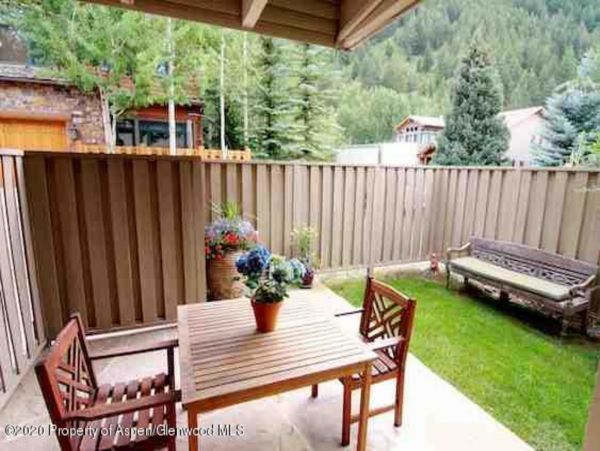 Aspen Home 987672