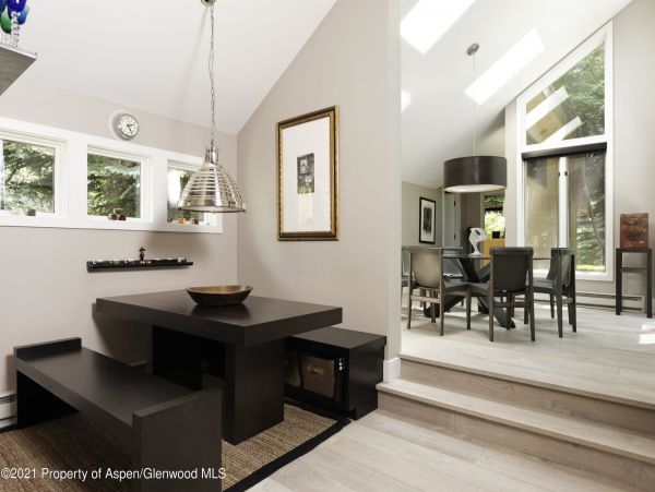 Aspen Home 987673