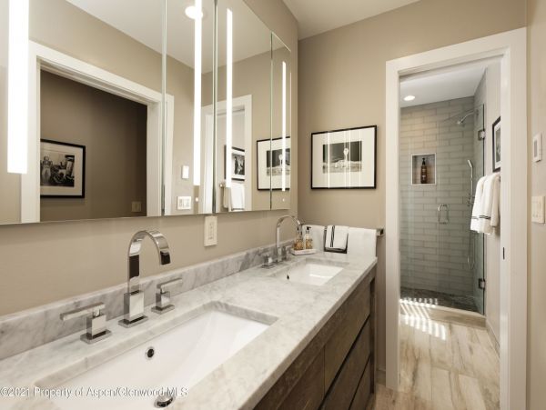 Aspen Home 987673