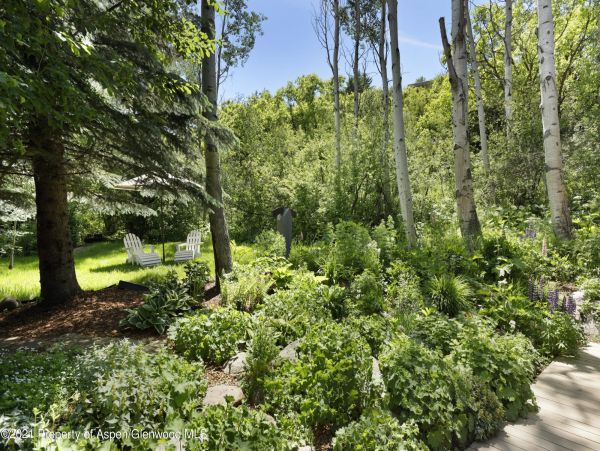 Aspen Home 987673