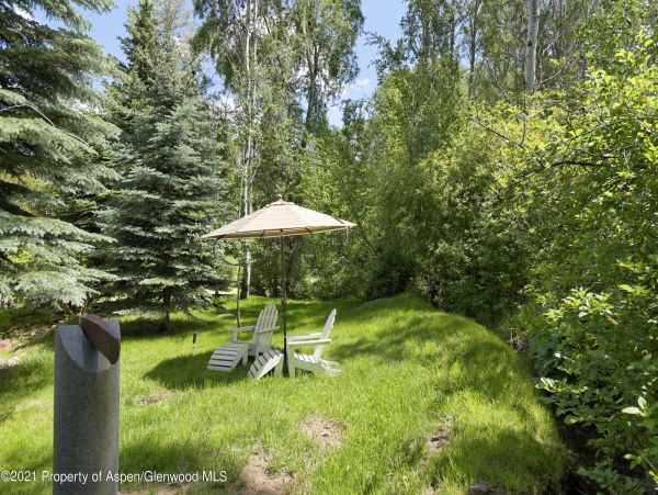 Aspen Home 987673
