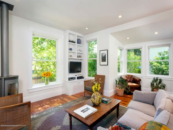 Aspen Home 987675