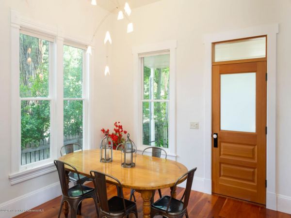 Aspen Home 987675