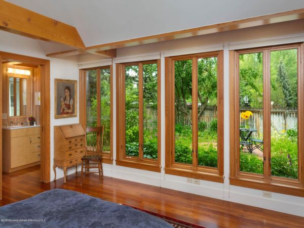 Aspen Home 987675