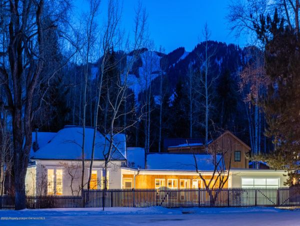 Aspen Home 987675