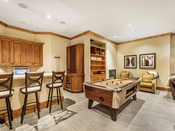 Aspen Home 987676