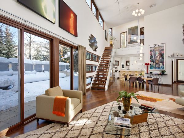 Aspen Home 987678