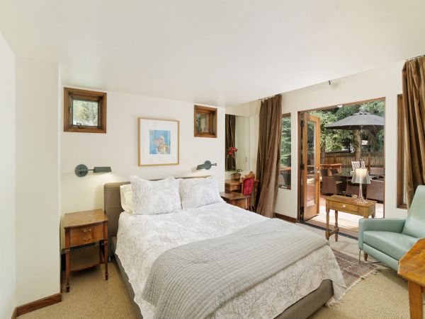 Aspen Home 987679