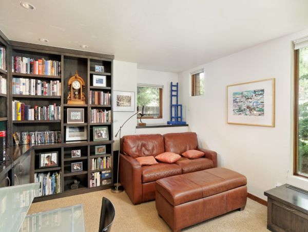 Aspen Home 987679