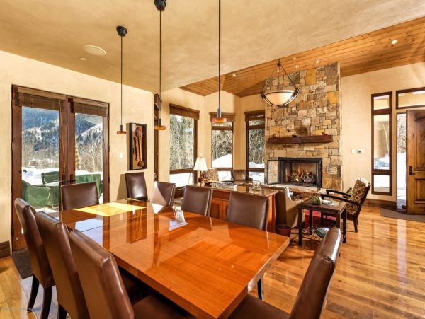 Aspen Home 987680