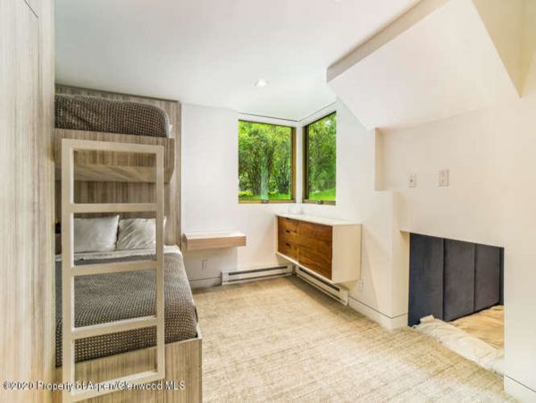 Aspen Home 987681