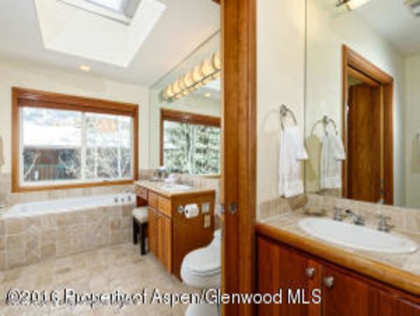 Aspen Home 987683