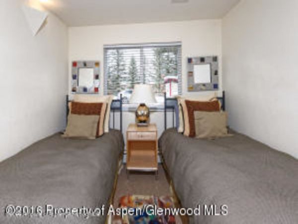 Aspen Home 987683