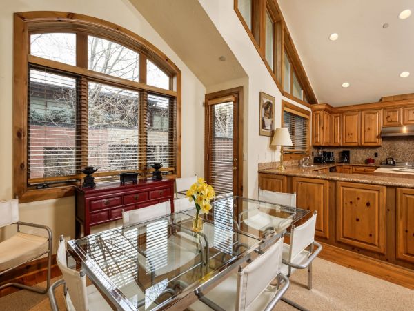 Aspen Home 987684