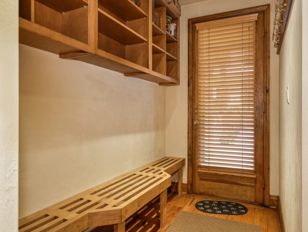 Aspen Home 987684