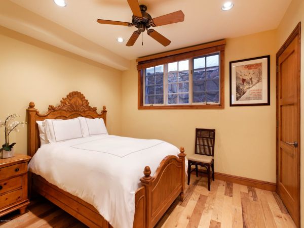Aspen Home 987685