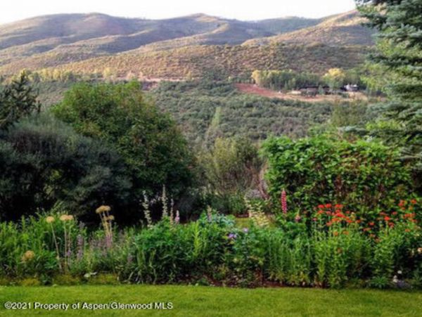 Aspen Home 987686