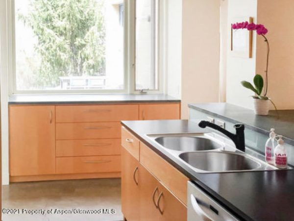 Aspen Home 987686
