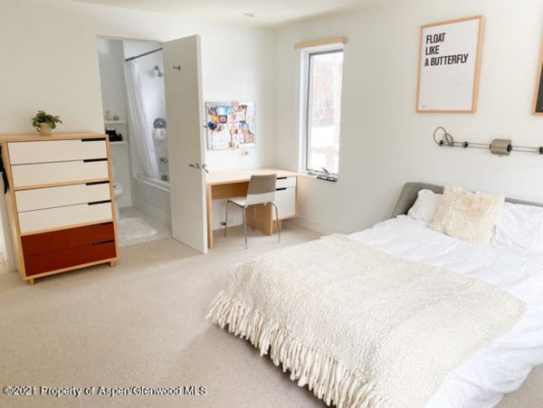 Aspen Home 987686