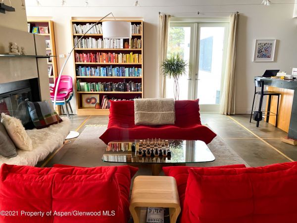 Aspen Home 987686