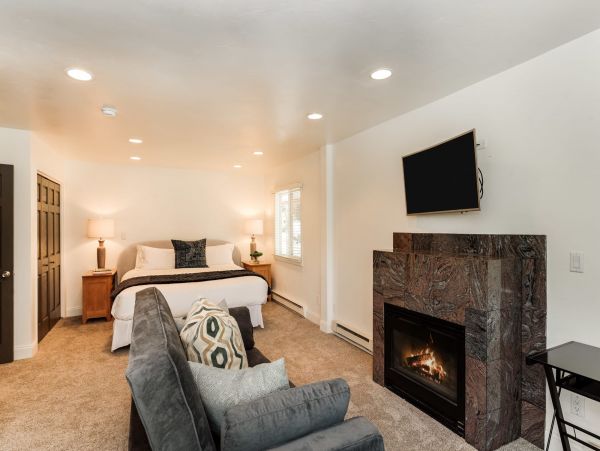 Aspen Home 987687
