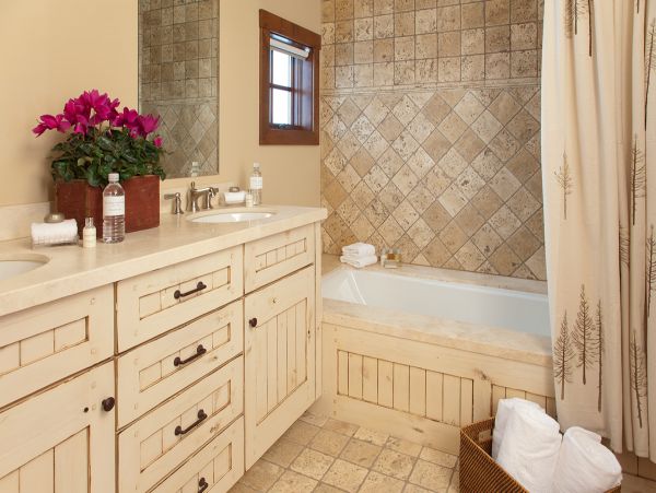 Mountain Views Four Bedrooms Shooting Luxury Cabin in Wilson