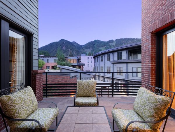 Aspen Home 987689