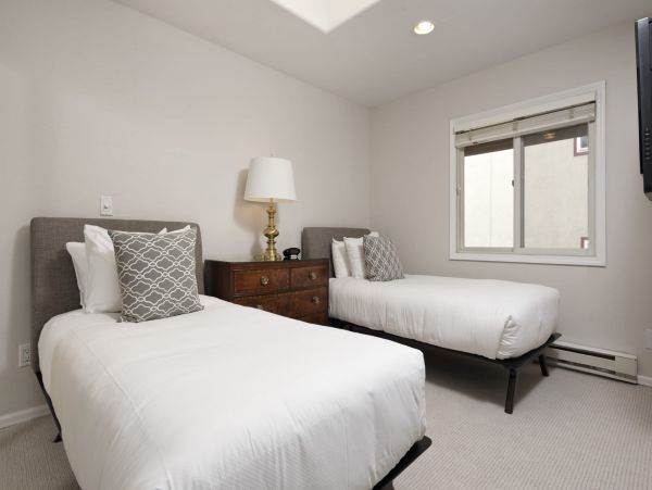 Aspen Home 987690