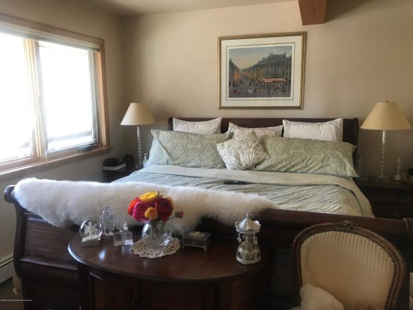 Aspen Home 987692