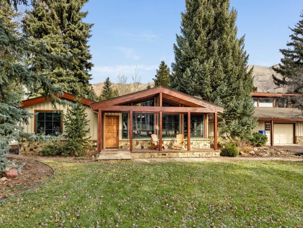 Aspen Home 987694