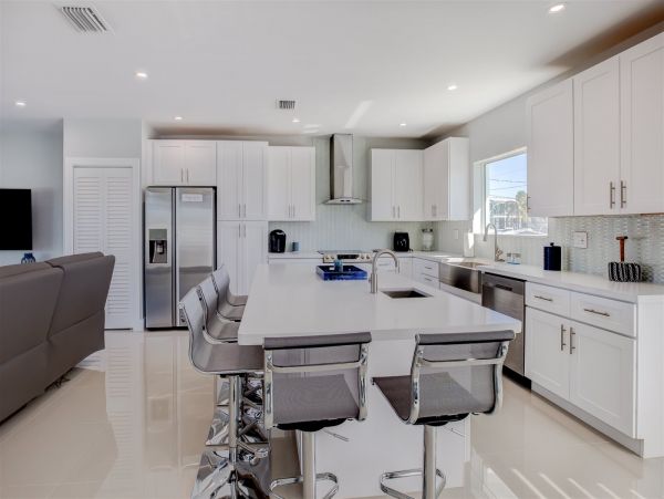 Short Walk to Beach Key Colony Vacation Home Private Pool