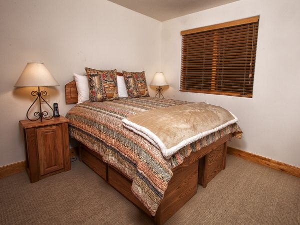 Aspen Home 987698