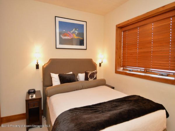 Aspen Home 987703