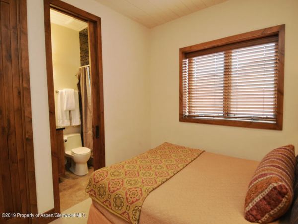 Aspen Home 987703