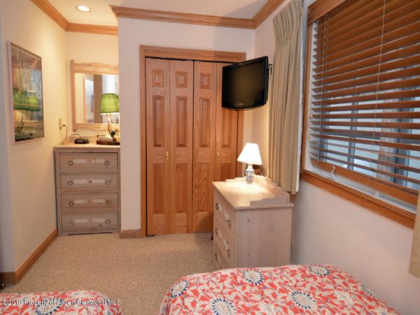 Aspen Home 987705