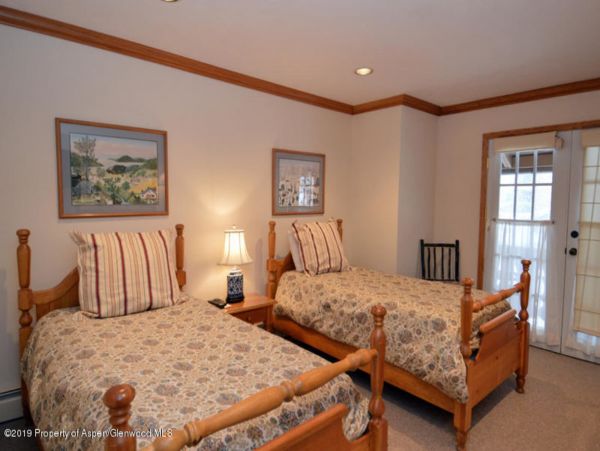 Aspen Home 987705