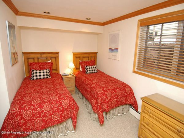 Aspen Home 987705