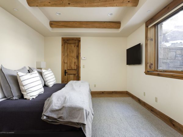 Aspen Home 987706