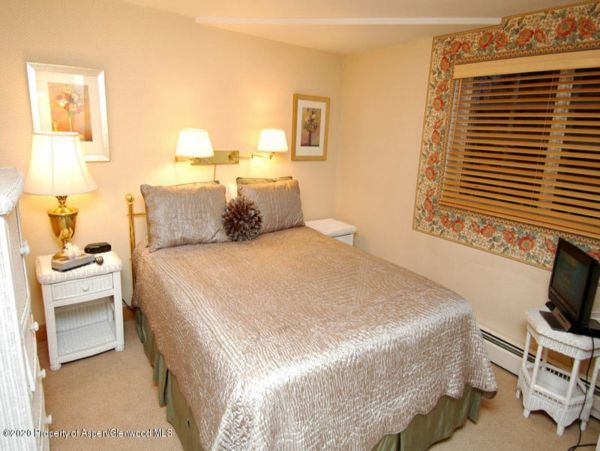 Aspen Home 987711