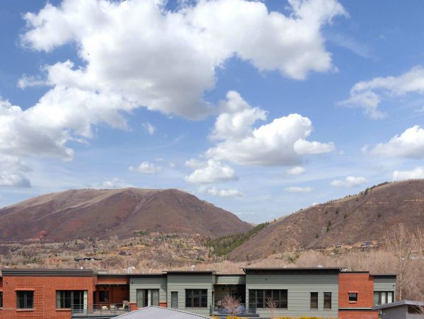 Aspen Home 987720