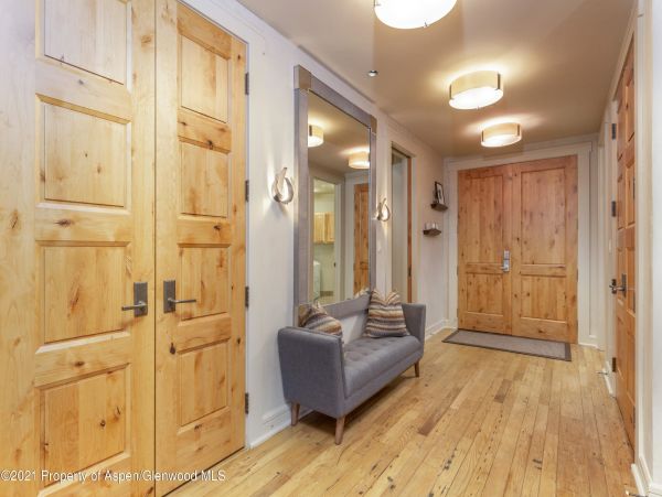 Aspen Home 987721