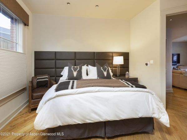 Aspen Home 987721