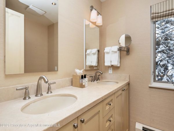 Aspen Home 987728