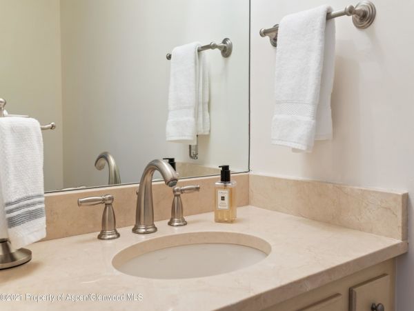 Aspen Home 987728
