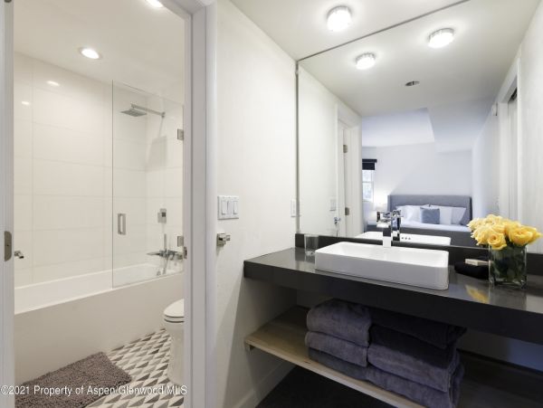 Aspen Home 987734