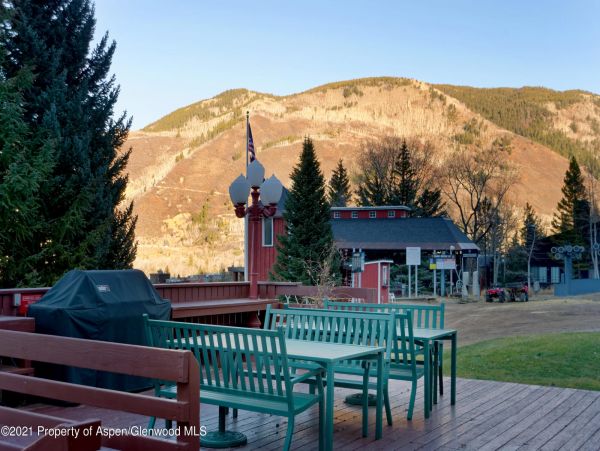Aspen Home 987734