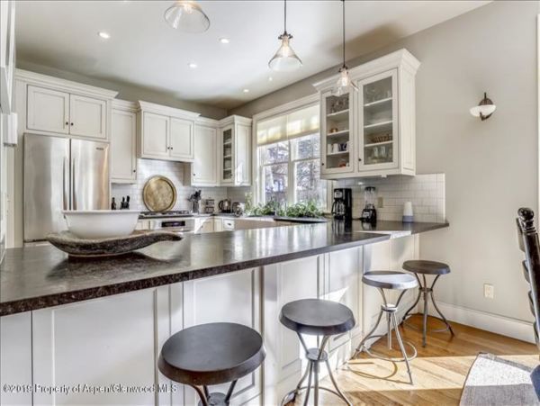 Aspen Home 987735